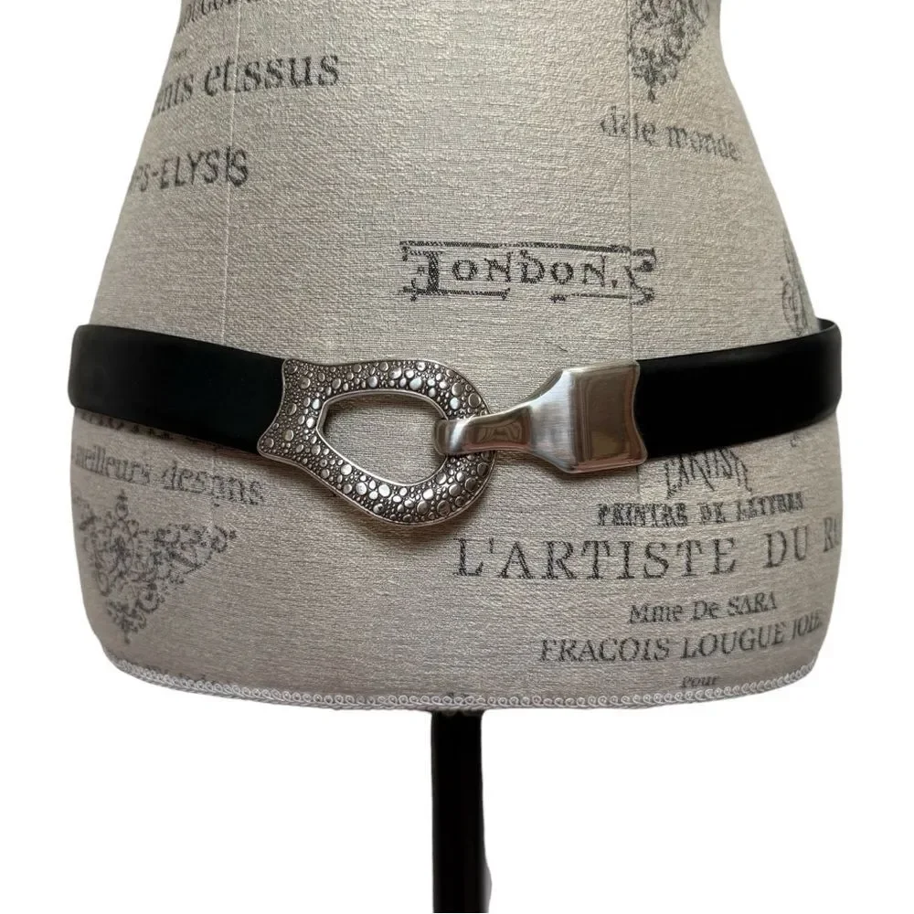 Chicos Adjustable Black Leather Belt Silver Hardware Hook and Loop Pebbled Sz ML
